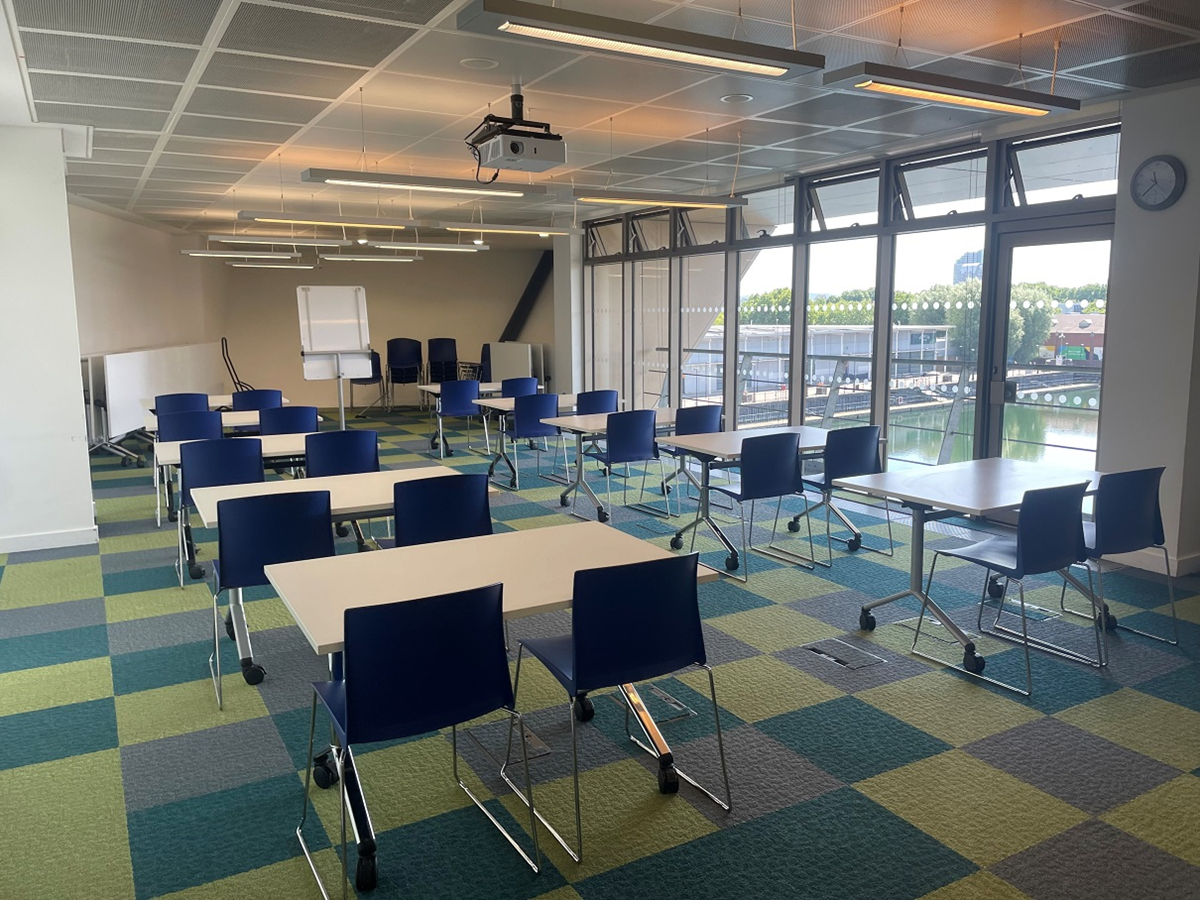 Canada Water Library Meeting room 3